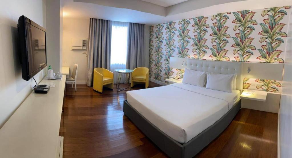Diversion 21 Hotel Iloilo City Εξωτερικό φωτογραφία